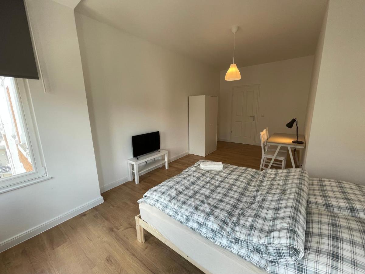 Boutique Hotel Pension Luisengruen Kueche 1Gbs Wlan Netflix Disney Magentatv Chemnitz Eksteriør bilde