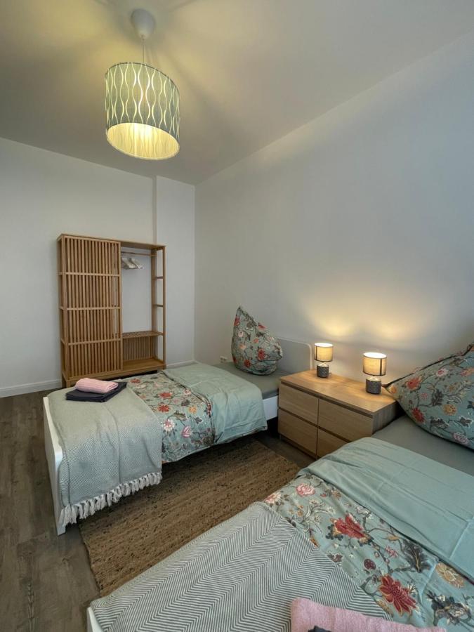 Boutique Hotel Pension Luisengruen Kueche 1Gbs Wlan Netflix Disney Magentatv Chemnitz Eksteriør bilde