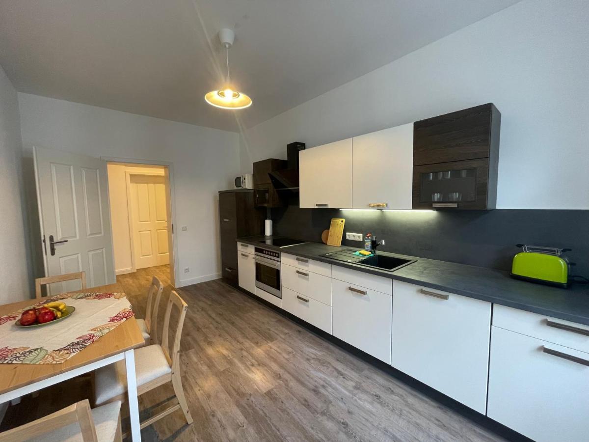 Boutique Hotel Pension Luisengruen Kueche 1Gbs Wlan Netflix Disney Magentatv Chemnitz Eksteriør bilde