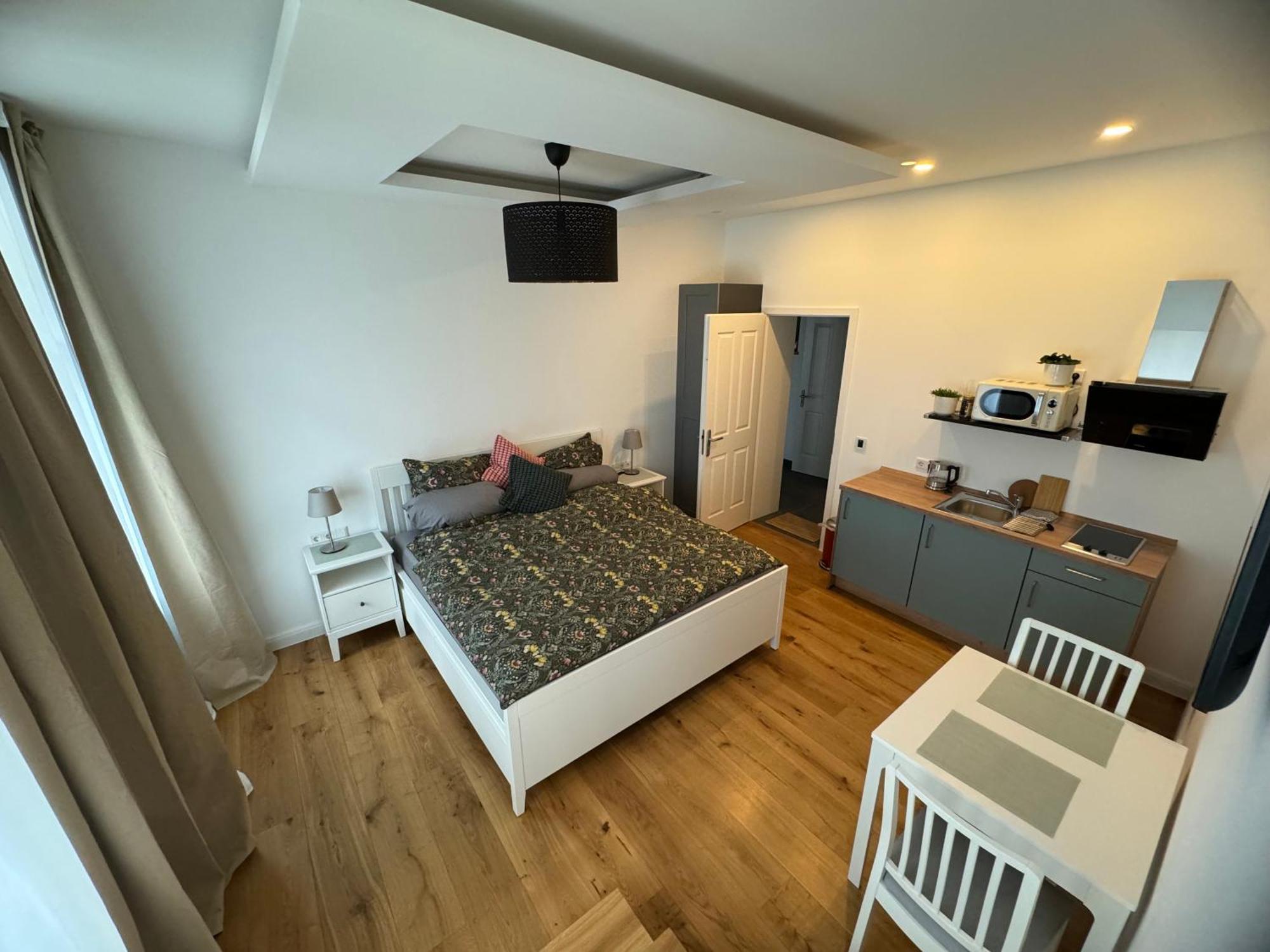 Boutique Hotel Pension Luisengruen Kueche 1Gbs Wlan Netflix Disney Magentatv Chemnitz Eksteriør bilde